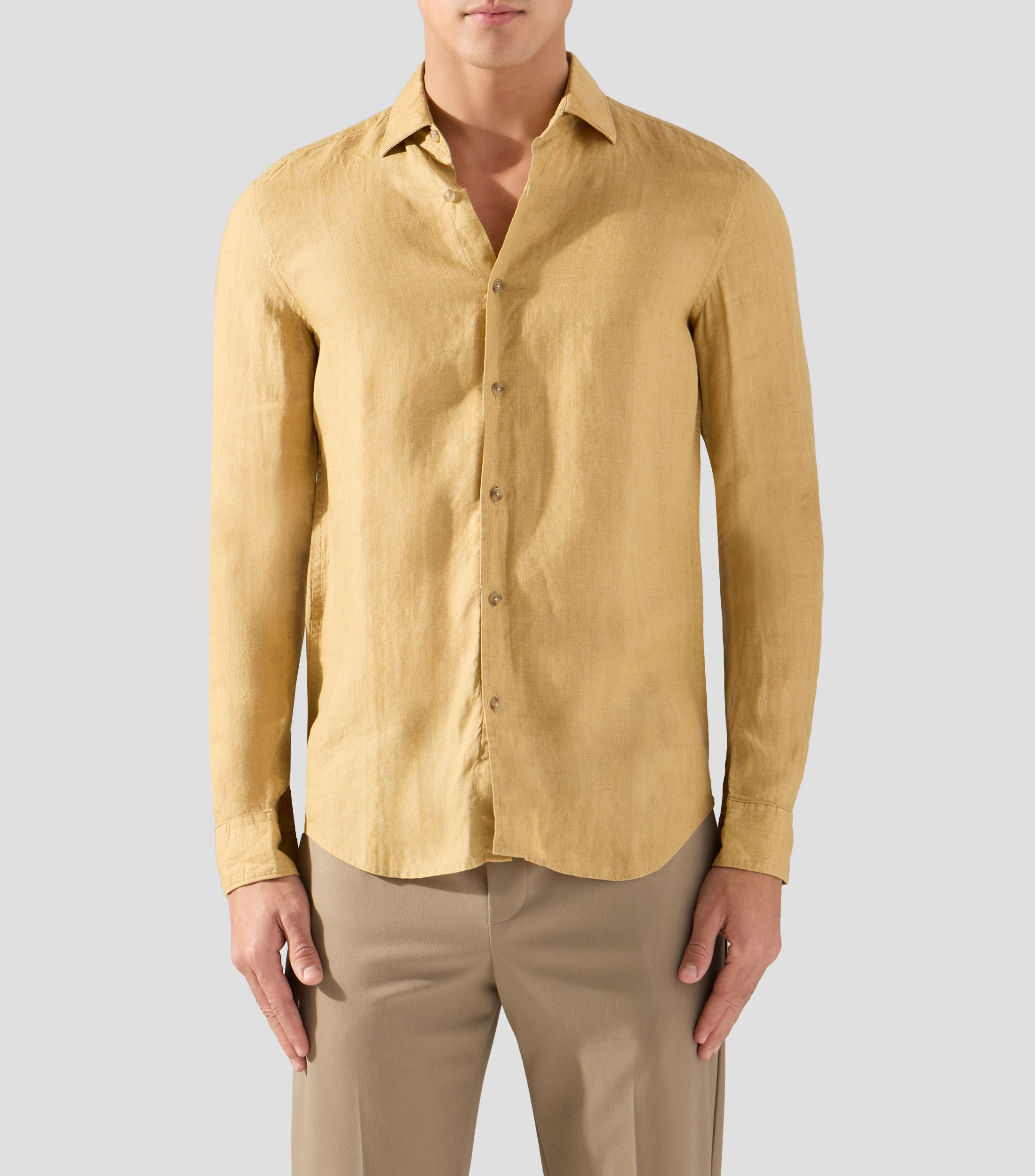 Camisa lisa en lino con manga larga Hombre